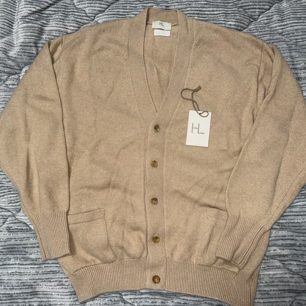 헤릴 골든캐시미어 네츄럴 가디건 3사이즈입니다.