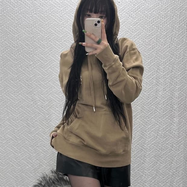 메종키츠네 칠랙스 모던캐주얼 폭스 패치 후드티 L C09467