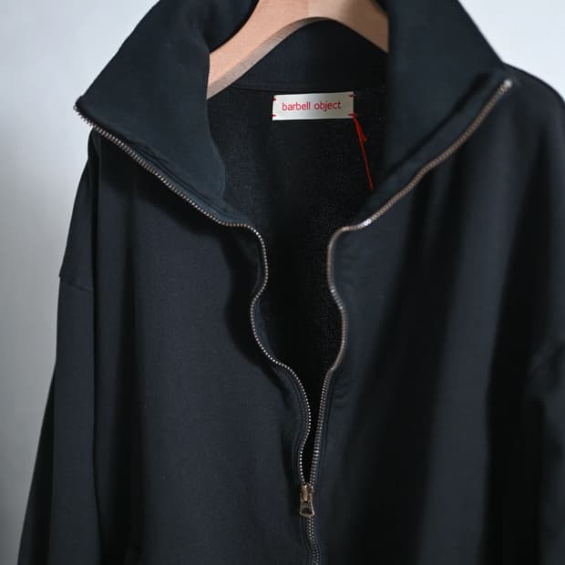 [OS] 바벨 오브젝트 zip sweat black
