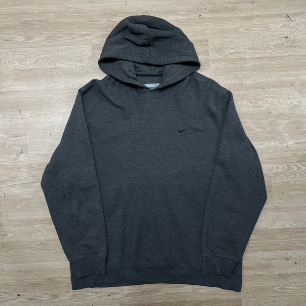 나이키 스우시 로고 자수 후드 티셔츠 [차콜] XL/105