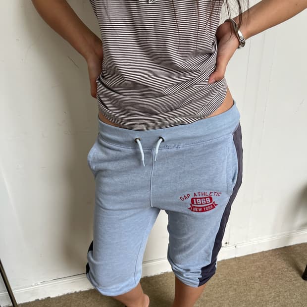 GAP slim sweatpants