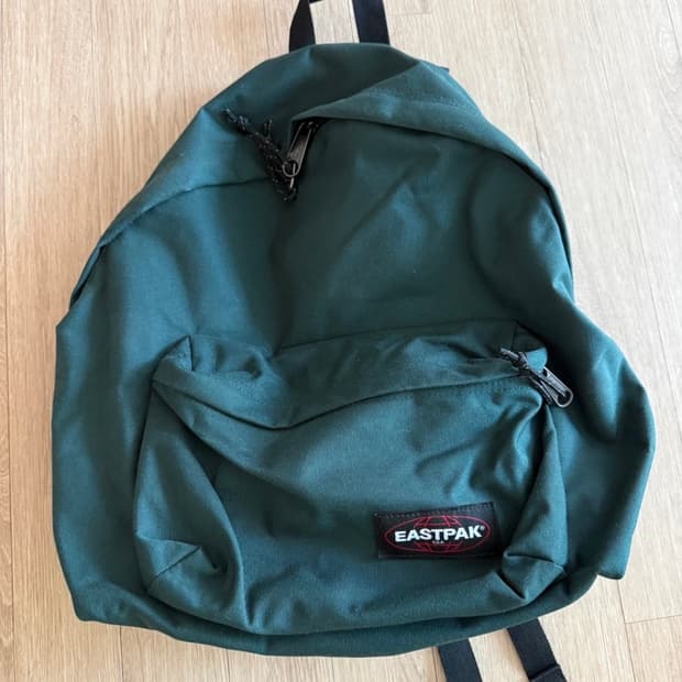 이스트팩 백팩 다크그린