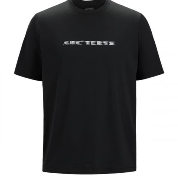 아크테릭스 FW22 코막 아크워드 크루 넥 반팔 (BLACK)