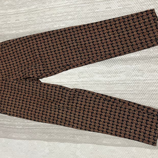 아웨레가시 팬츠