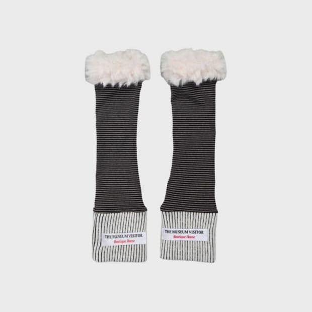 더뮤지엄비지터 퍼핸드워머