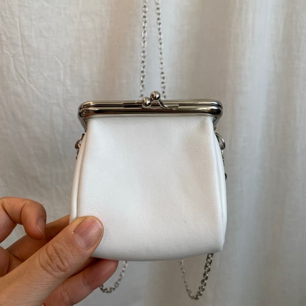 tta 화이트레더 마이크로 크로스백