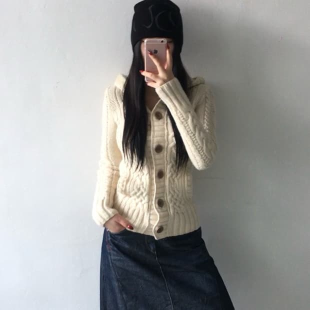 후아유 꽈배기 니트가디건