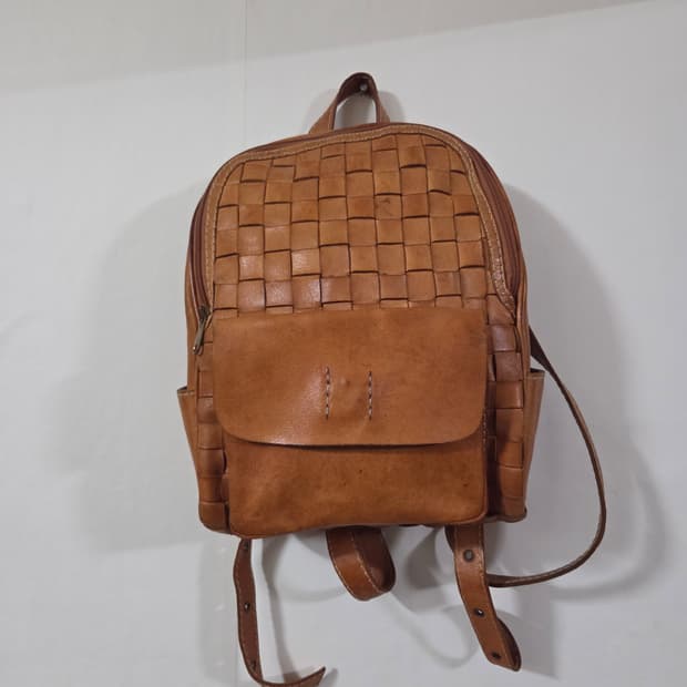 가죽 백팩