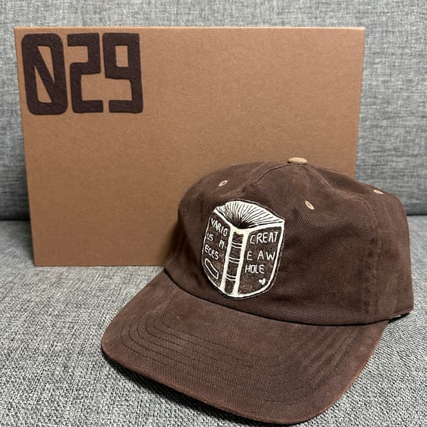 컬렉트피시스 BOOKLOGO 5 PANEL CAP 북 로고 5패널 볼캡