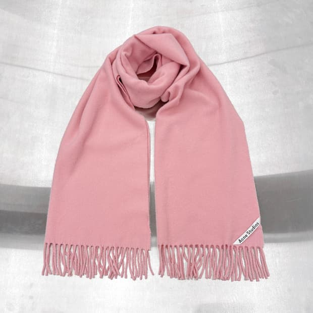 아크네 내로우 머플러