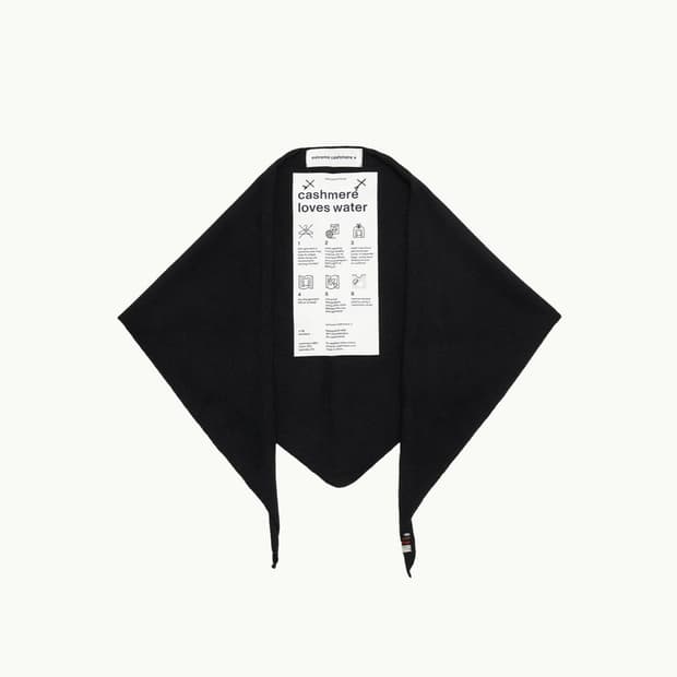Extreme cashmere 반다나 Raven