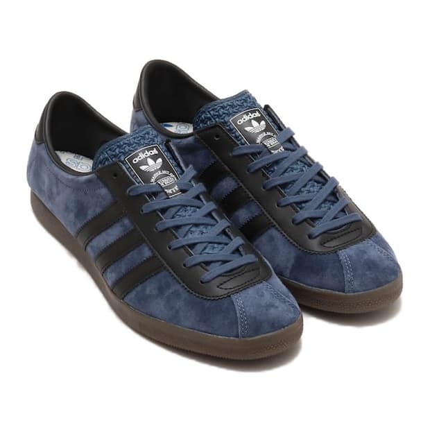 아디다스 런던 235mm