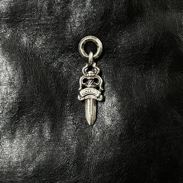 크롬하츠 5대거 펜던트