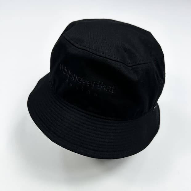 디스이즈네버댓 디네댓 스펠아웃 버킷햇 블랙