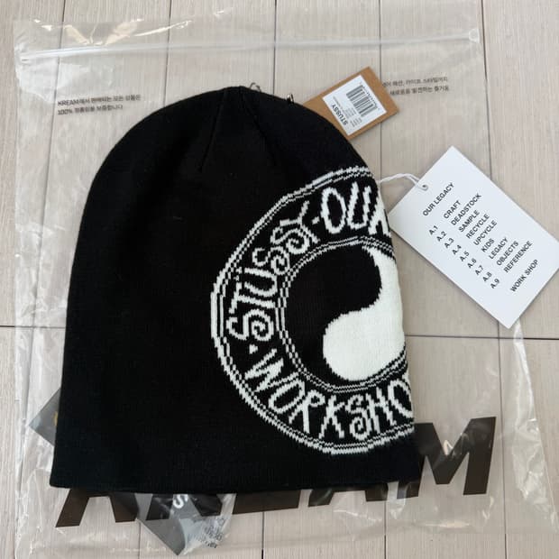 스투시 X 아워레가시 워크샵 스컬캡 블랙