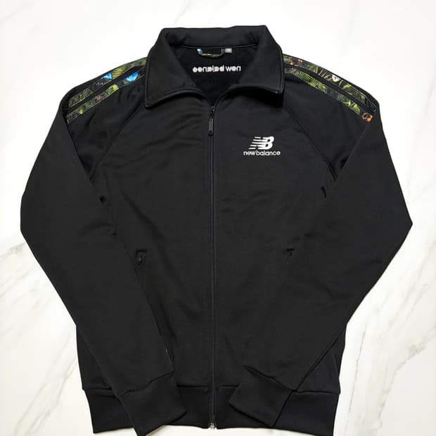 뉴발란스 정글 에디션 블랙 져지