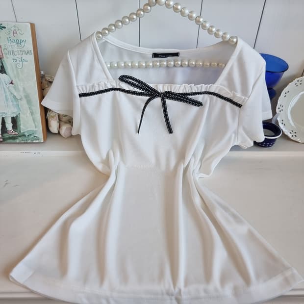 리본 블라우스 화이트 반팔
