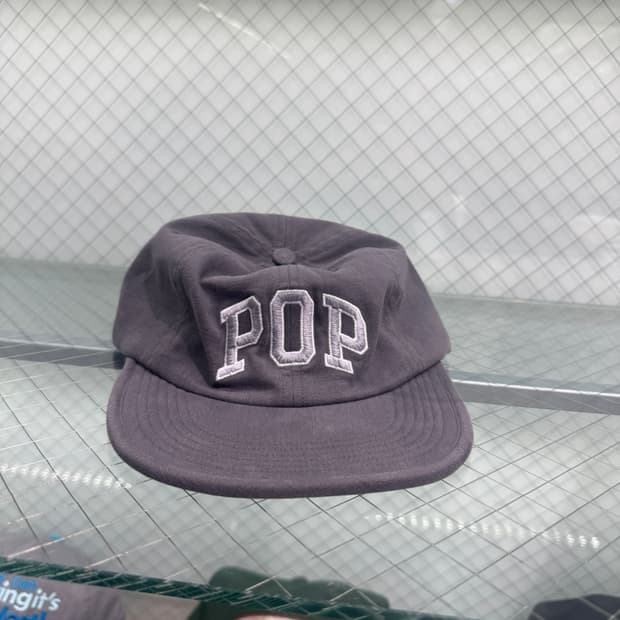 Pop trading company 모자