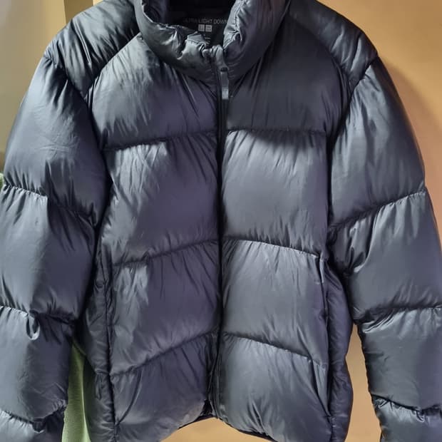 유니클로 울트라라이트 남성 숏패딩