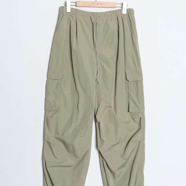 G U Parachutte Cargo Pant (29~30)