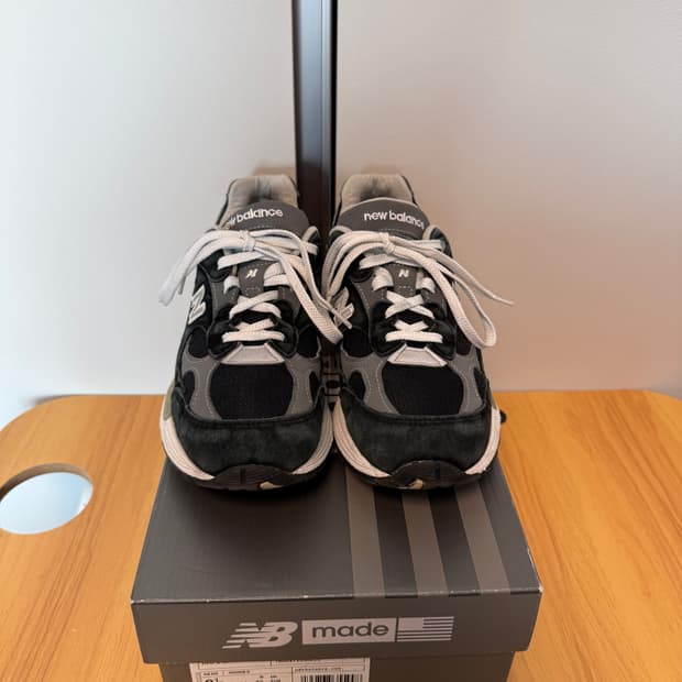 뉴발란스 992 블랙그레이 265 (M992EB)