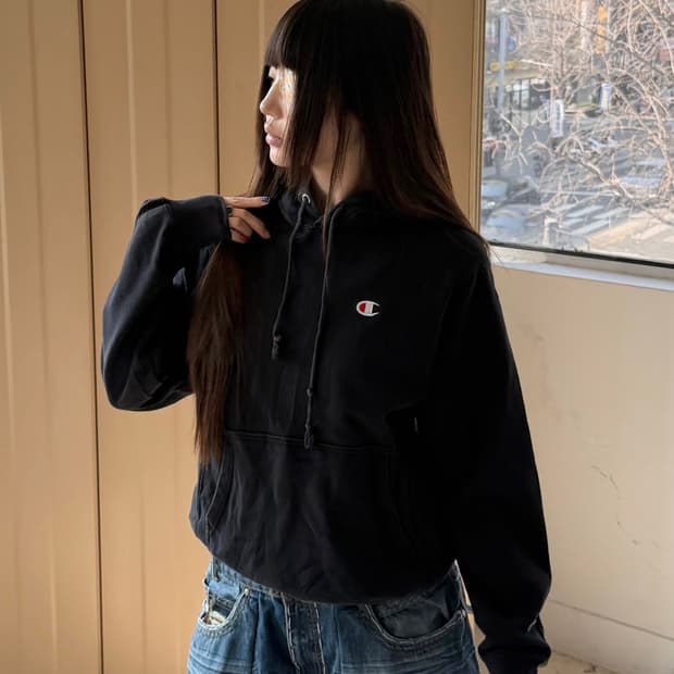 챔피온 리버스위브 후드티 블랙