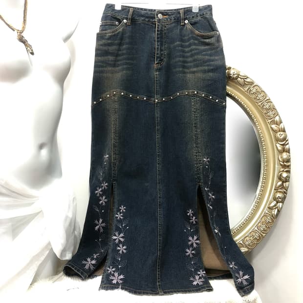 floral embroidery deep blue jean 롱스커트