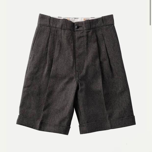 타이가 타카하시 Lot 205 워크 쇼츠