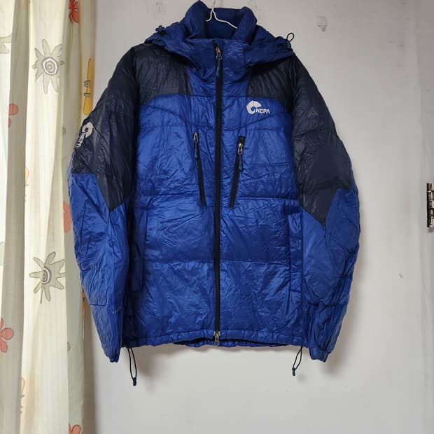 네파 블루/네이비 구스다운 패딩 100