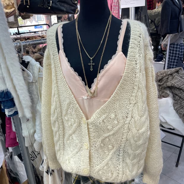 빈티지 아이보리 폼폼 울 가디건