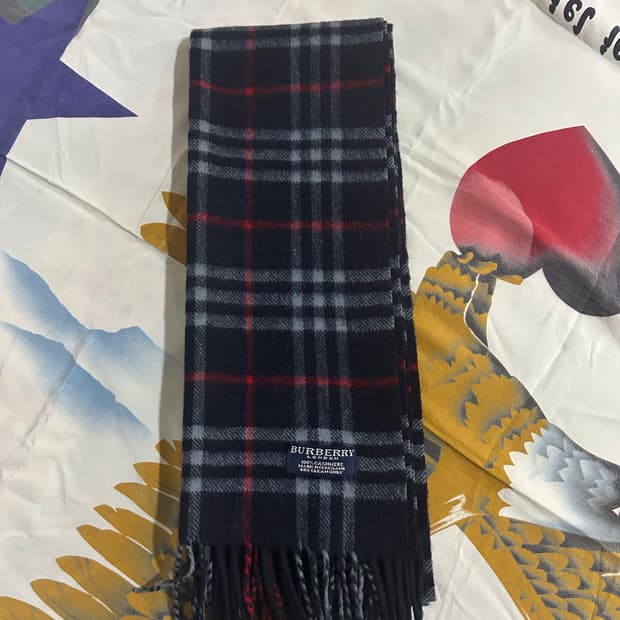 버버리 캐시미어 머플러