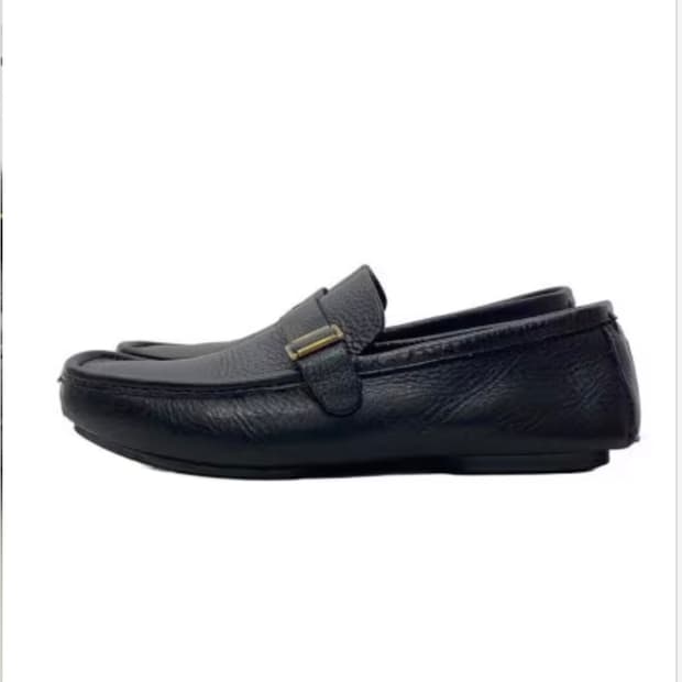 Gucci leather loafer