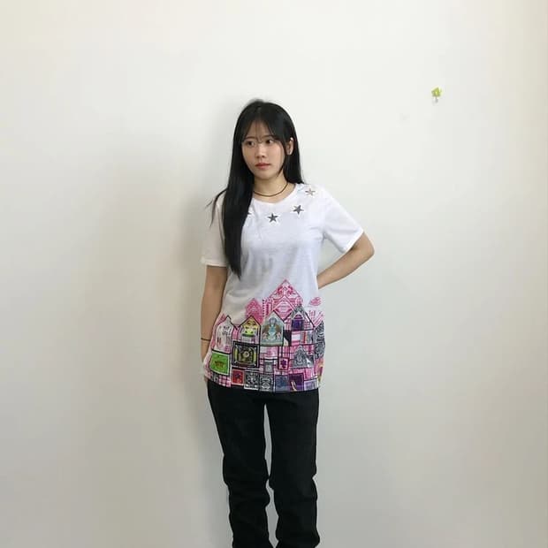 Benetton House Graphic Women Tee