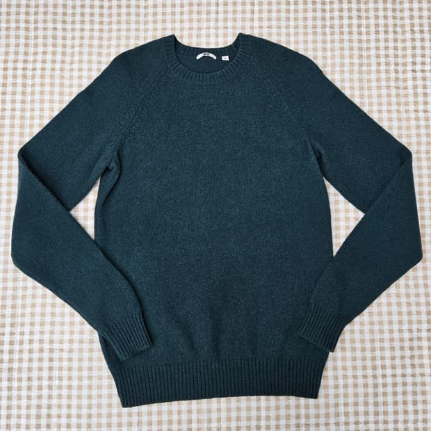 유니클로 긴소매 니트 남자100