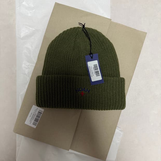 노아 코어 로고 비니 올리브 홍태준 비니