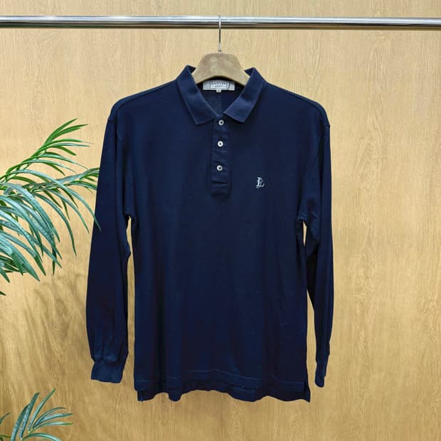 랑방 긴팔 카라 티셔츠 로고자수 3버튼 포인트 디테일 레귤러핏 블랙