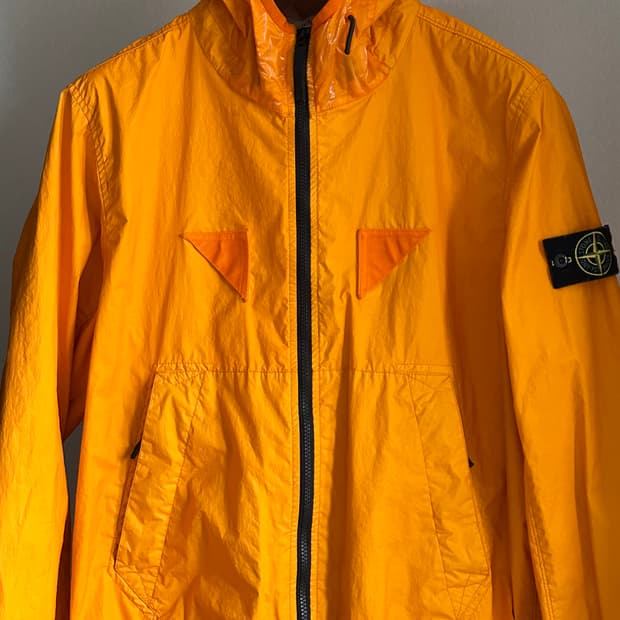 스톤아일랜드 멤브라나 3L tc 자켓 23ss L(105)