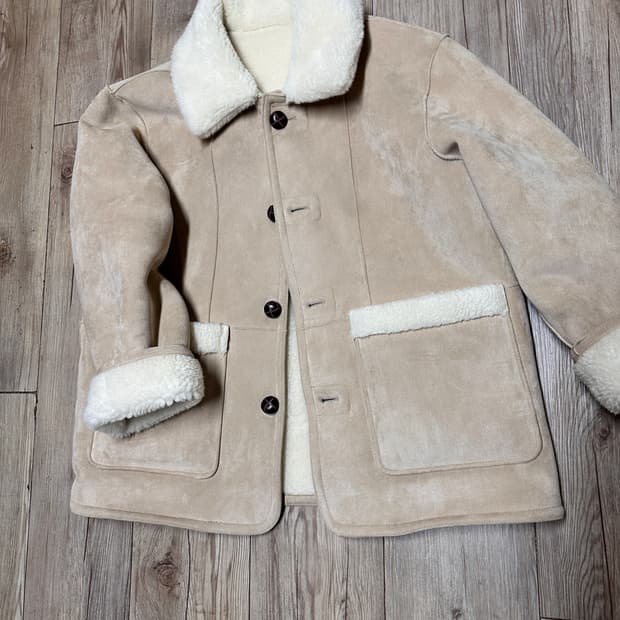 틸아이다이 리버시블 스웨이드 무스탕 자켓