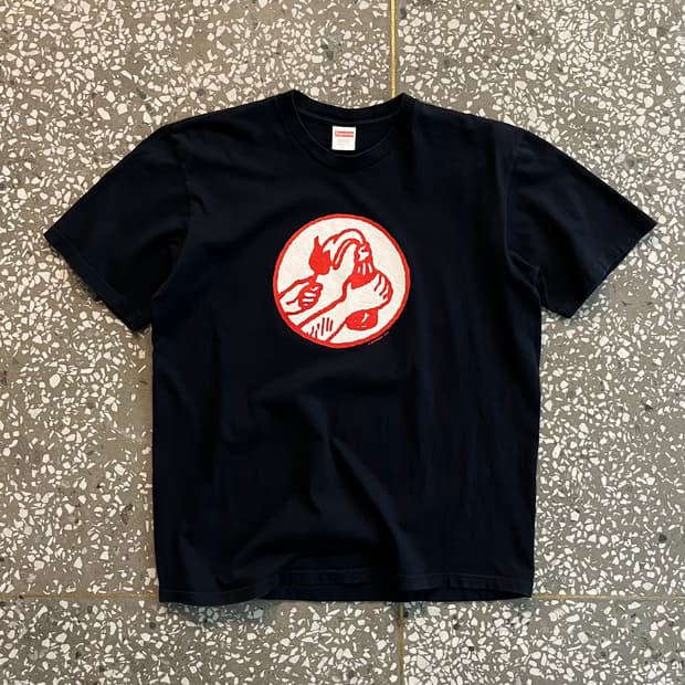 슈프림 x RATM 화염병 티셔츠