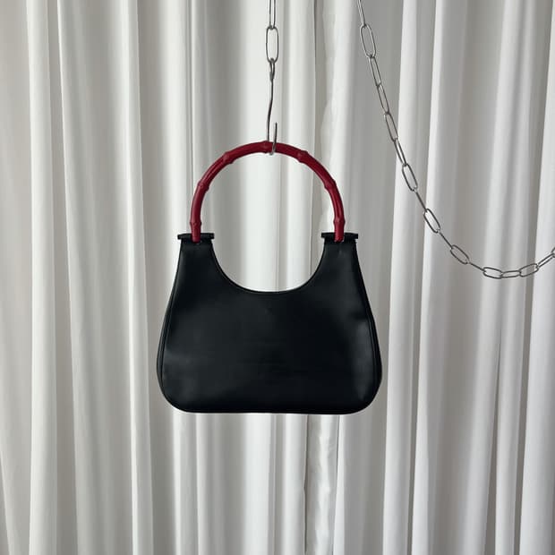 구찌 x 톰포드 블랙 레더 뱀부 핸들 호보백