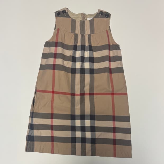 정품!! 여성 버버리 키즈 시그니처 체크 나시 원피스 140 xxs