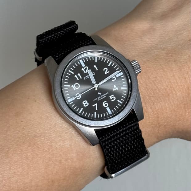 세이코 나노 유니버스 SUS 복각 한정판(300개) 그레이 선레이