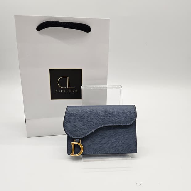 정품 디올 새들 플랩 카드지갑