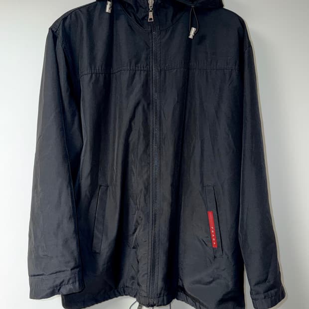 프라다 스포츠 후드 자켓 바람막이 L