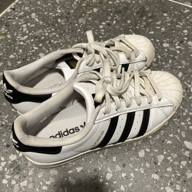 아디다스 슈퍼스타