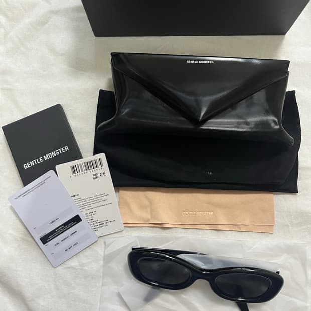 젠틀몬스터 탐부 01 블랙