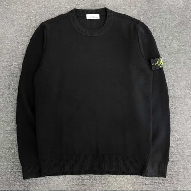 스톤아일랜드 니트{S~L까지 다 있습니다}