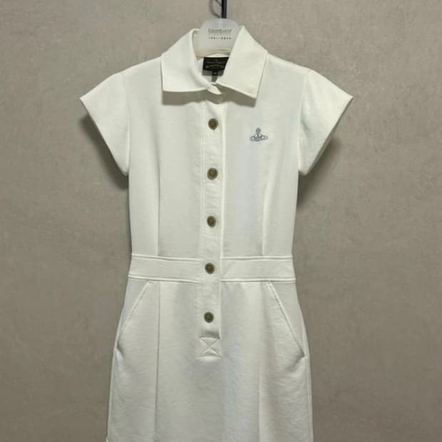 [미착용 새상품] 비비안웨스트우드 화이트 원피스 38