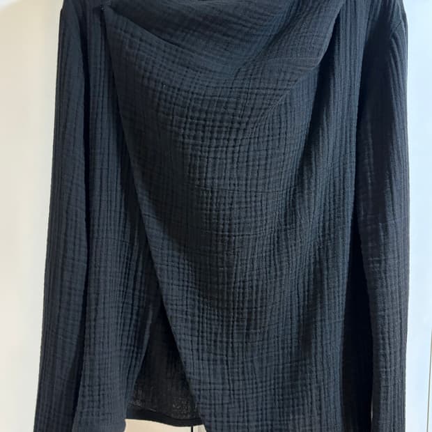 Das schloss drape hood jacket