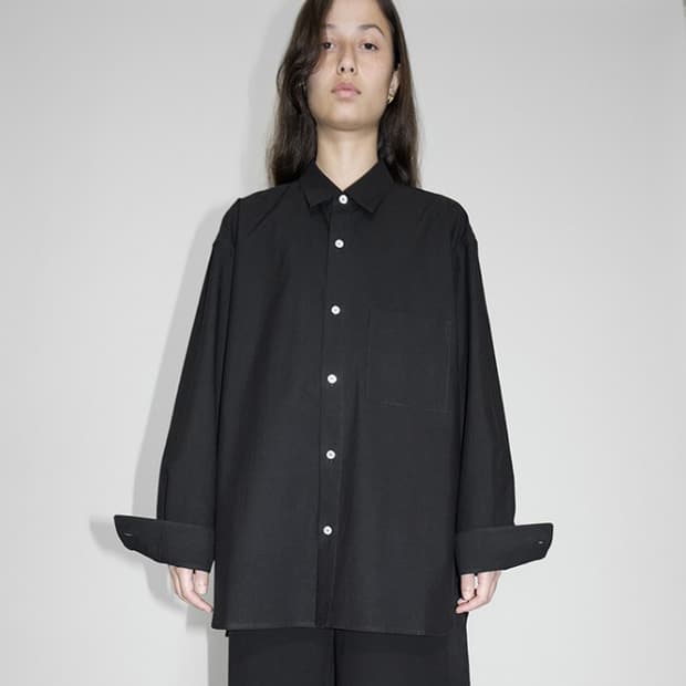 크리스타세야 handmade classic collar shirt 블랙